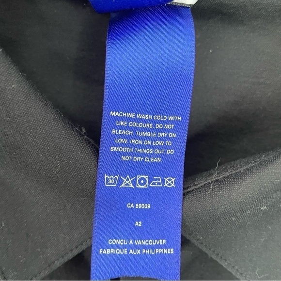 [m] NWOT Kit & Ace Women’s Black Button-Down Short Sleeve Shirt - Picture 15 of 15